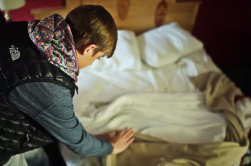 Teens Leave Hotel Room A Complete Mess But Hide Life Changing Surprise
