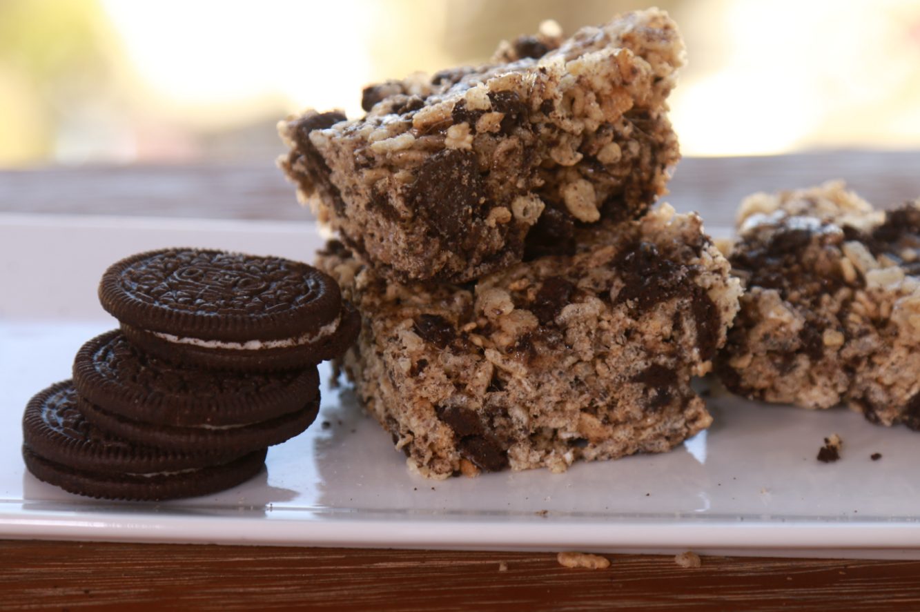 We Can’t Get Enough Of These Oreo Rice Krispie Treats!