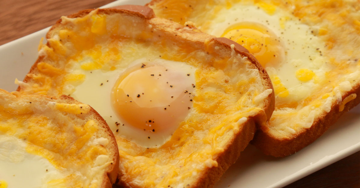 Looking For An Easy, Cheesy Breakfast? We've Got It!