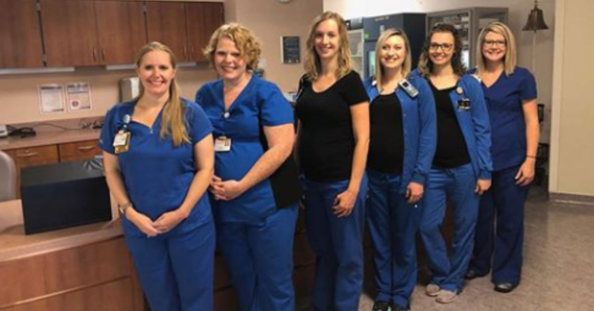 Photo Of Six Nurses From The Same Unit Has Gone Viral Overnight. Take A Closer Look