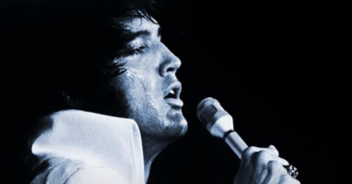 In 1977 in Alabama, Elvis stopped his concert, sat at a piano and sang the best song ever
