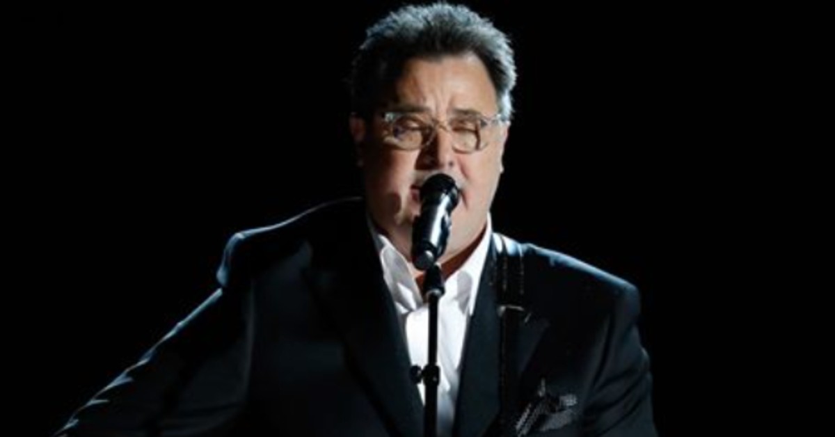 After Being Told Not To Sing About Jesus, Vince Gill, Steps On Stage And Sings A Famous Gospel Song