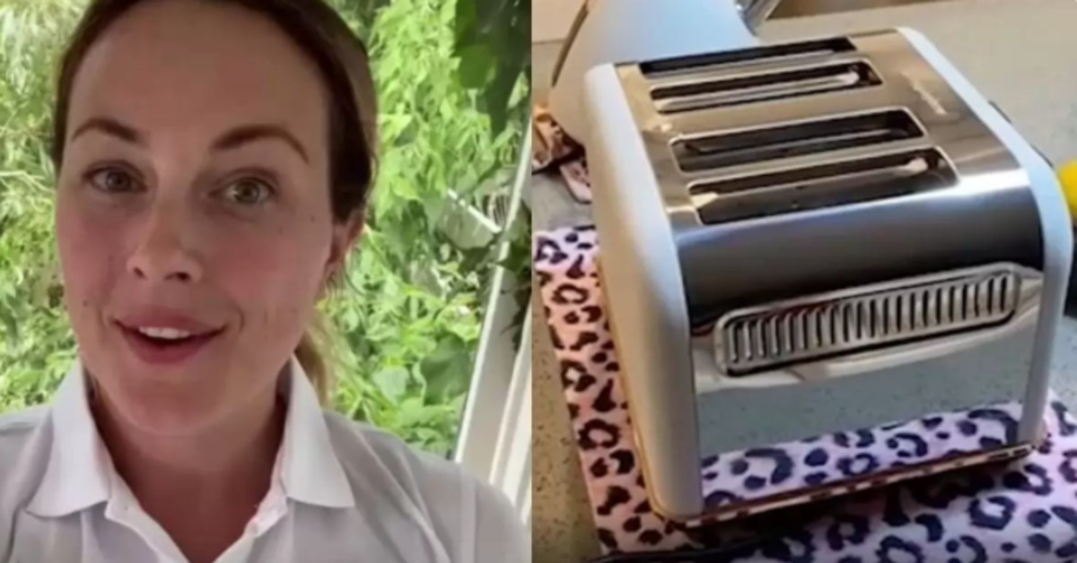 Woman Shares Her Toasters&#8217; Hidden Compartment That For Sure You Have It too