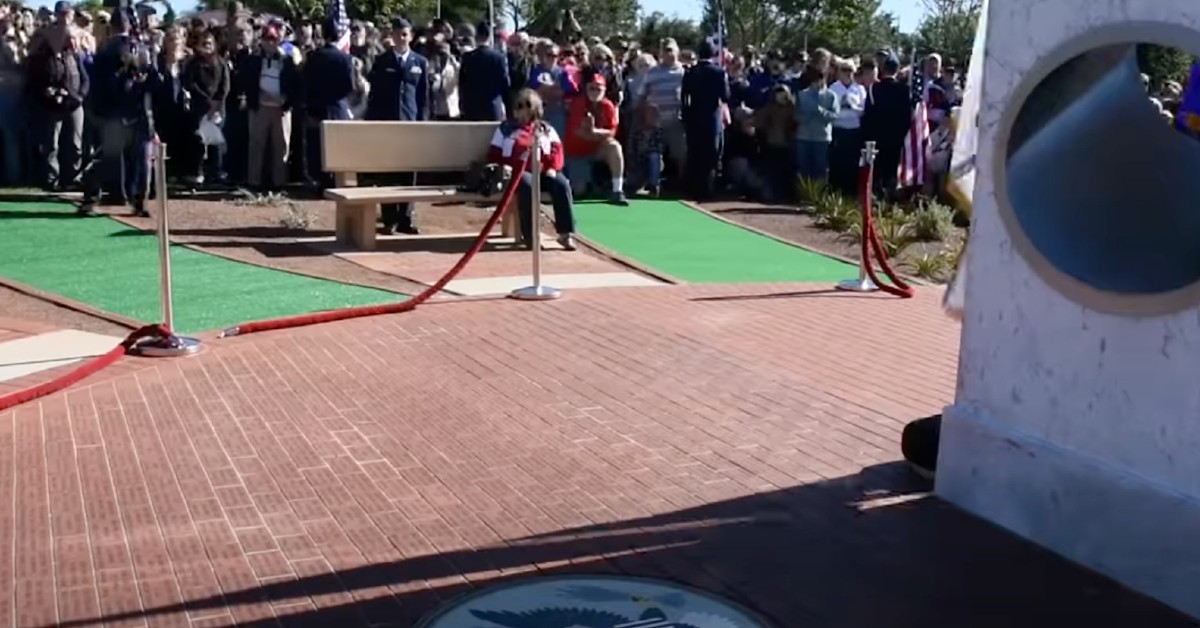 Small Arizona Community’s Annual Ceremony Honors American Veterans In A Unique Way