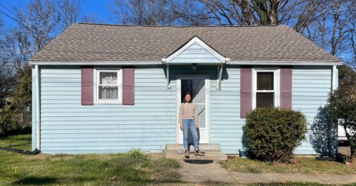 New Home For A Woman Who Started A Trading Trend Online With A Bobby Pin