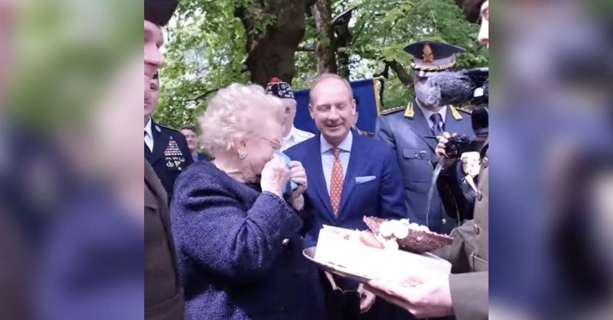 Soldiers Took Woman’s Birthday Cake In 1945, 77 Years Later, Replace It In A Heartwarming Ceremony