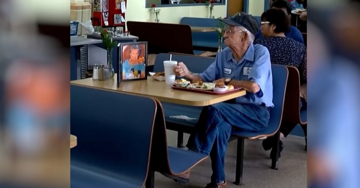 Widower Brings Photo Of Wife To Restaurant For Their Daily Lunch Date