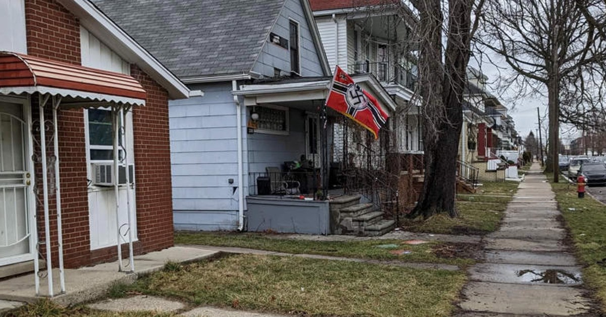 Michigan homeowner&#8217;s  flag sparks outrage in historic immigrant community