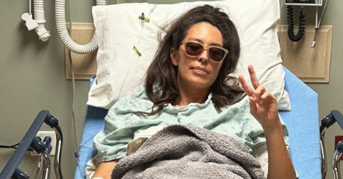 Joanna Gaines Hospital Photo Has Fans Praying For Her