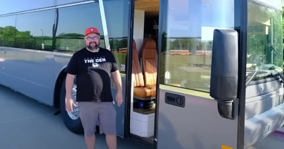 He converts double-decker bus into tiny home for his his family of eight